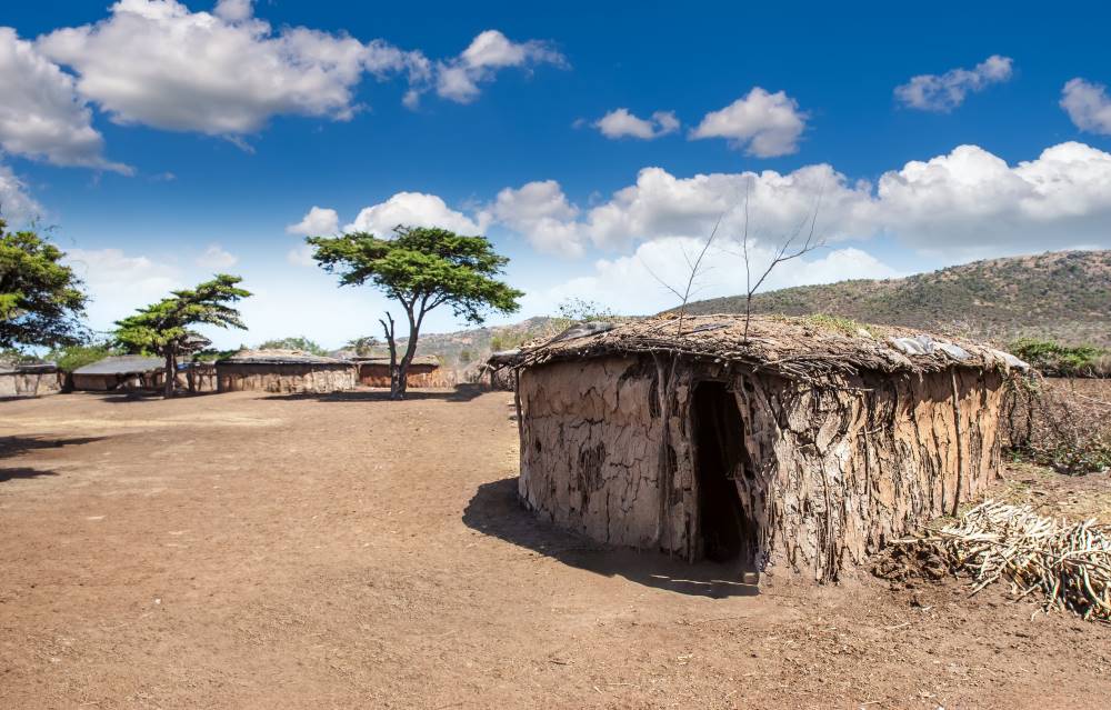 Massai Hütten in der Masai Mara Region
